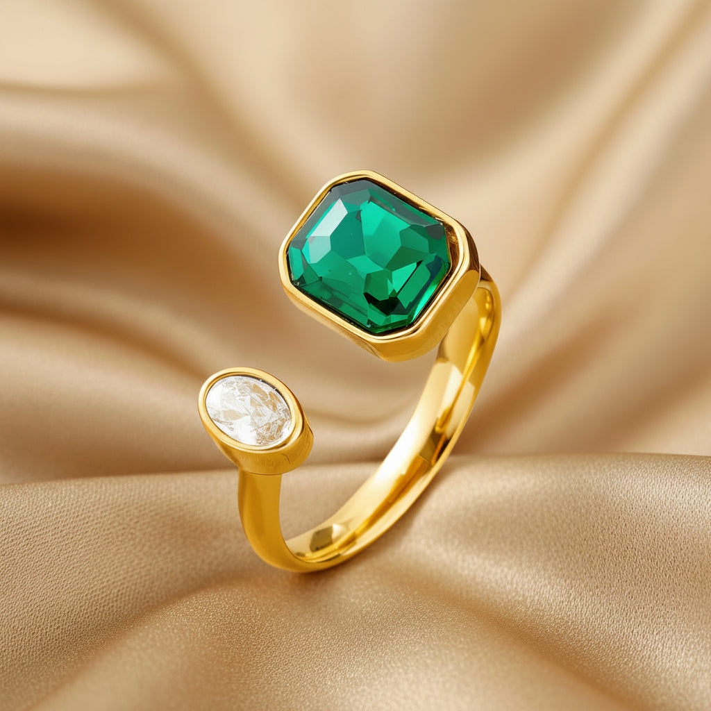 Bague Toi & Moi à pierres vert émeraude, dorée, acier inoxydable – UniversBeauty