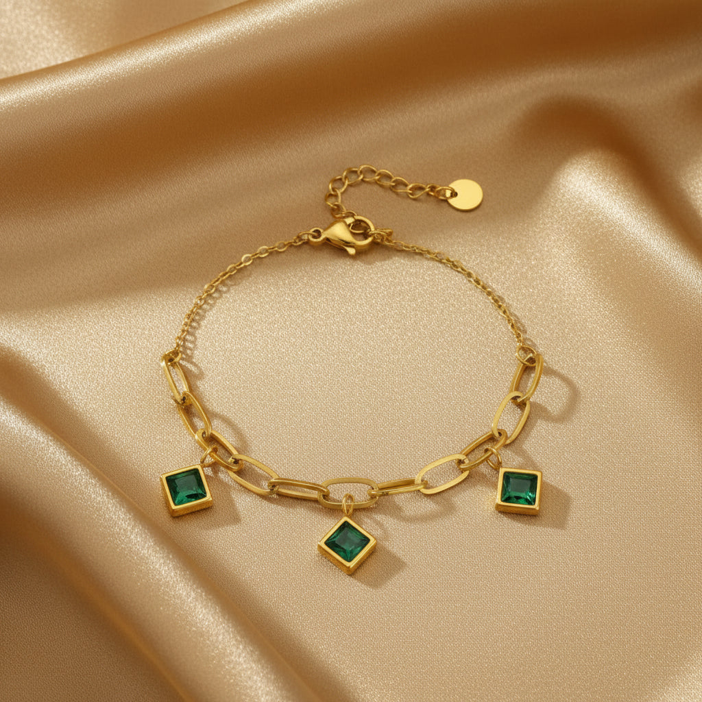 Bracelet à breloques carrées vert émeraude, doré, acier inoxydable – UniversBeauty