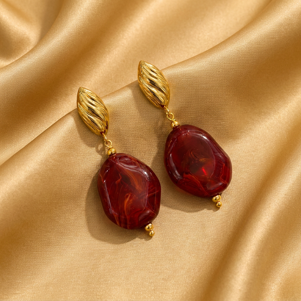 Boucles d'Oreilles Pendantes Dorées & Résine — Précommande