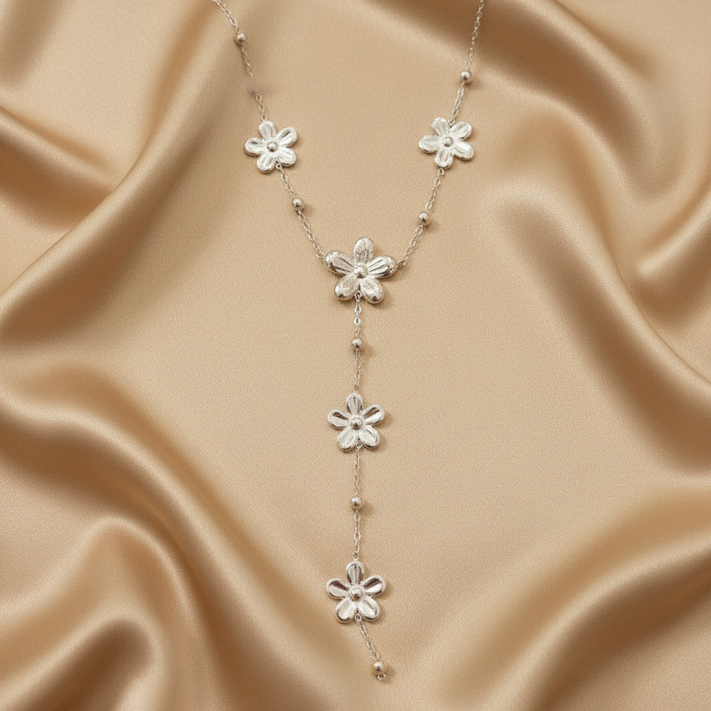 Collier en Y à Chaîne Fine & Fleurs Martelées
