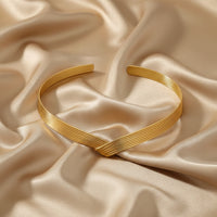 Flaches Kettengliederhalsband – Vergoldet